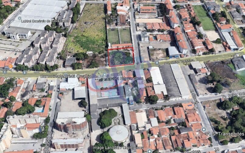 Terreno amplo de esquina – Potencial comercial incrível! 2.150m²