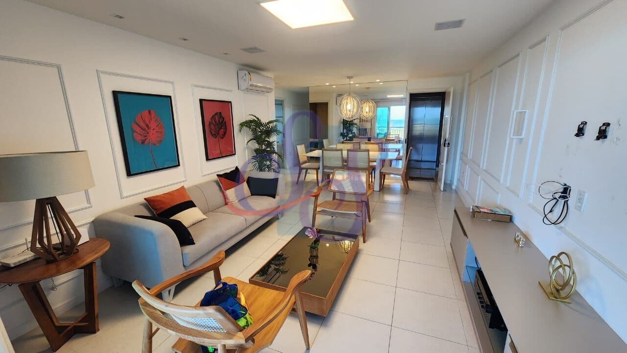 Apartamento frente mar e mobiliado no Golf Ville com 3 suítes