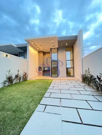 Linda casa com 3 suítes e acabamento moderno em Eusébio!