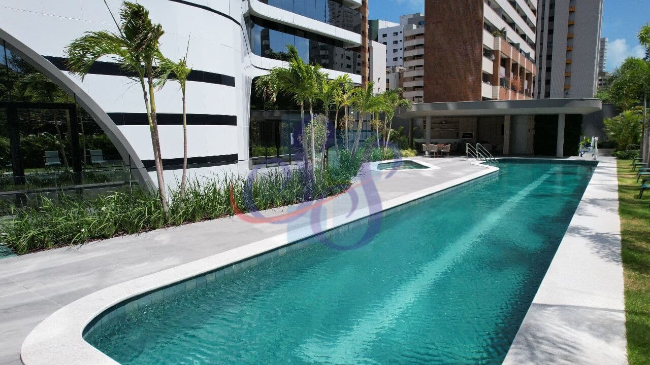 Lindo apartamento com 4 suítes no Meireles!