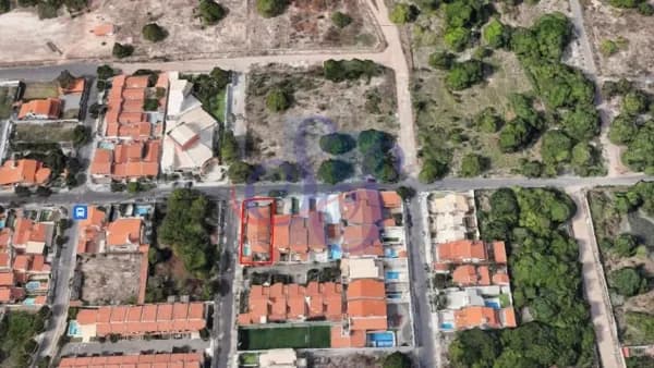Terreno de esquina com 680m² em localização privilegiada - Edson Queiroz