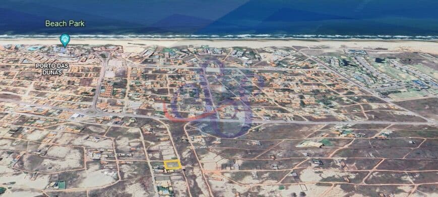 Excelente terreno de esquina com 2.500m²