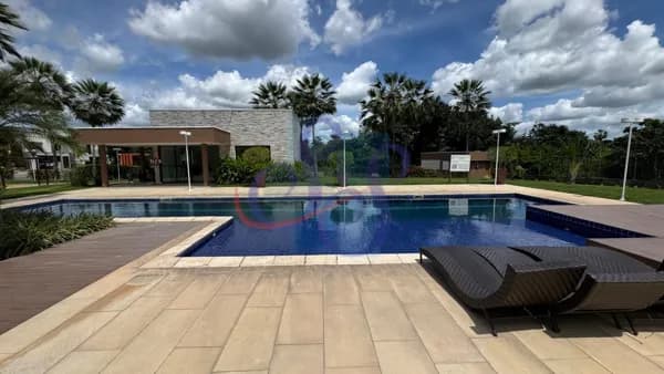Casa no Jardins do Lago com 3 suítes e lazer completo - Eusébio