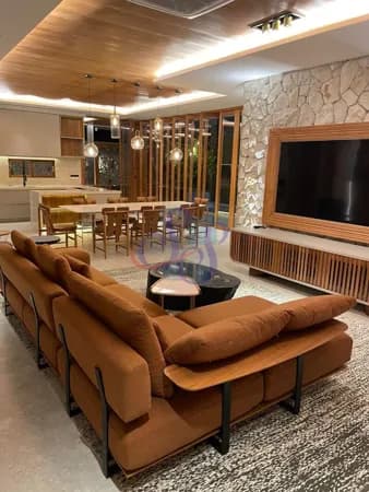 Belíssima casa porteira fechada de alto padrão no Jardins Ibiza.
