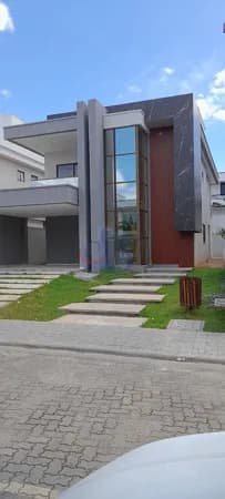 Excelente casa em condomínio Jardins do lago com 4 suítes