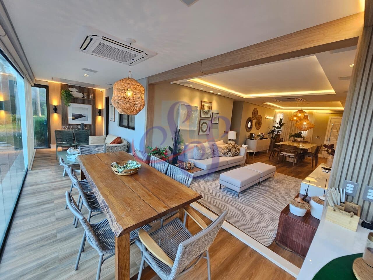 Luxuoso apartamento no Mandara Kauai com 3 suítes e Garden privativo.