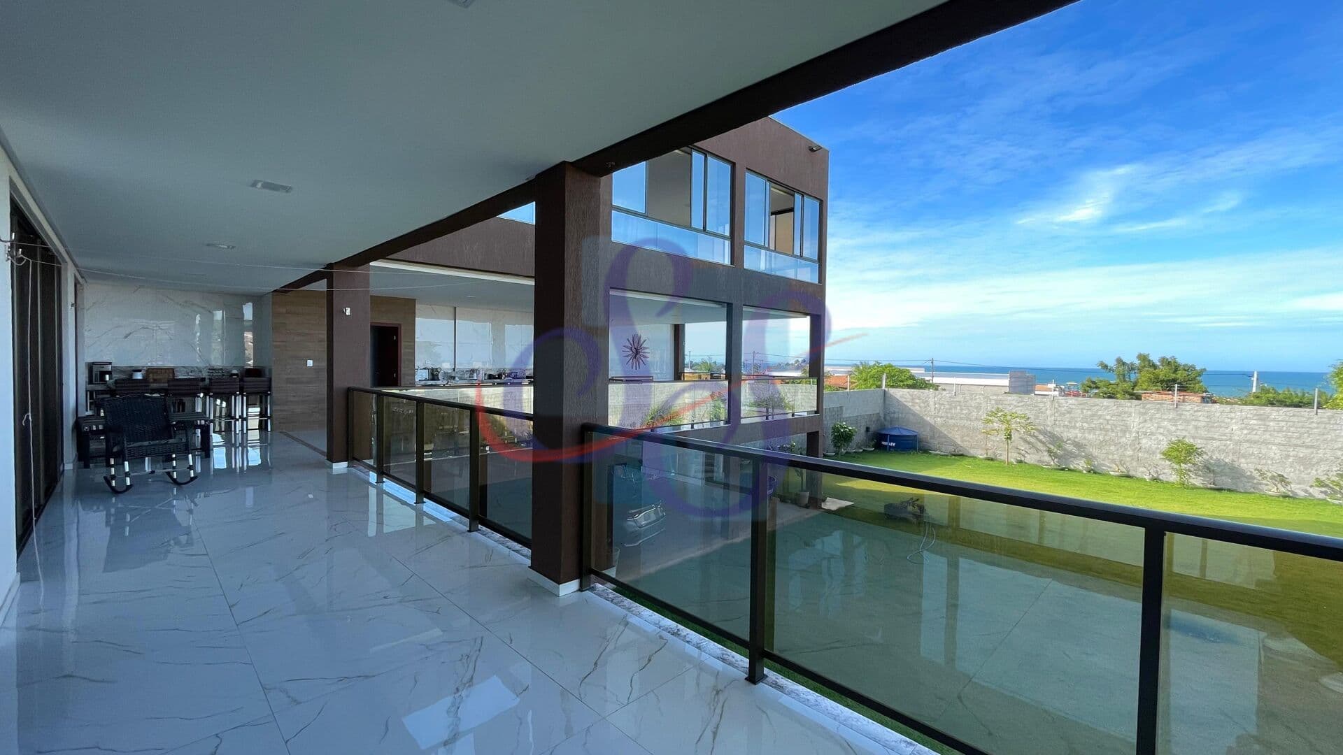 Belíssima casa com vista deslumbrante para o mar em Porto das Dunas!