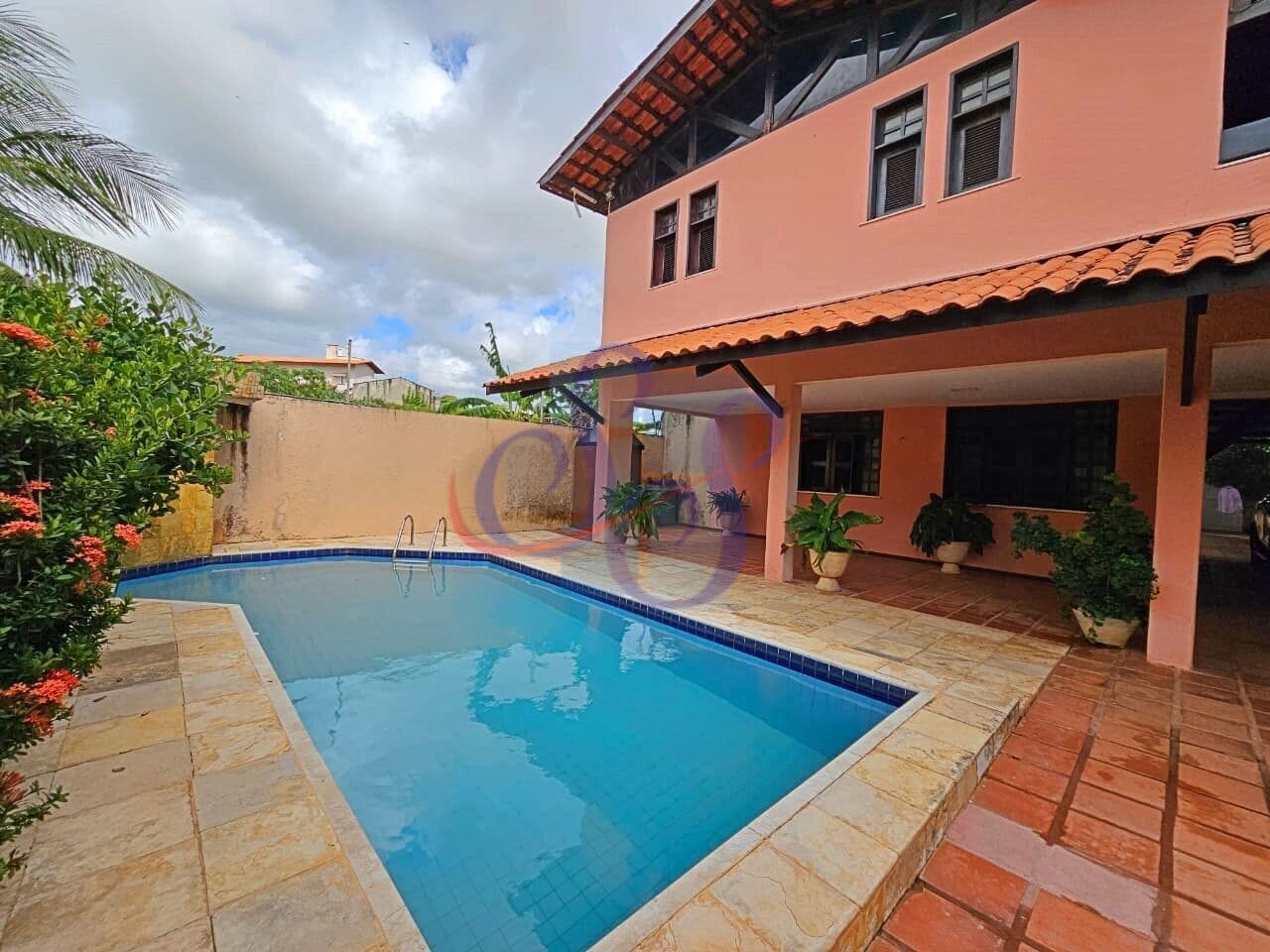 Ampla casa com 5 suítes e piscina privativa no Porto das Dunas!