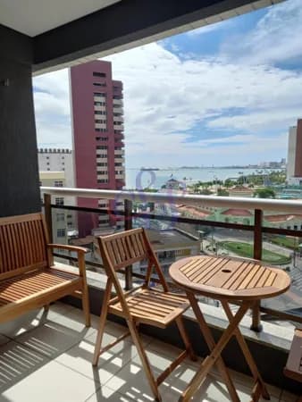 Apartamento em Meireles com 2 quartos