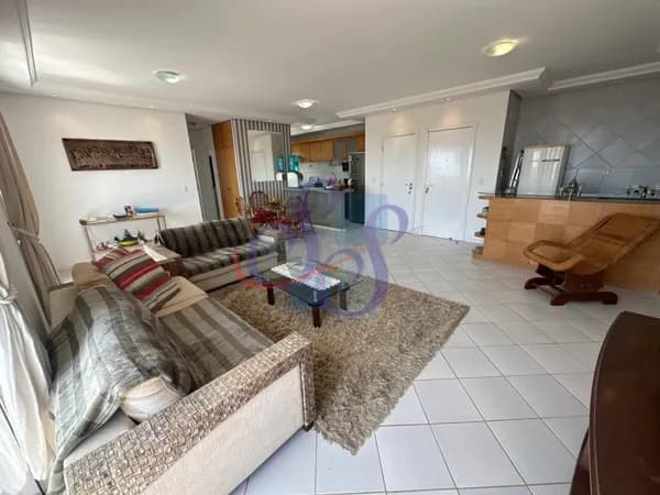 Apartamento vista mar com 4 quartos e mobiliado no Porto das Dunas.