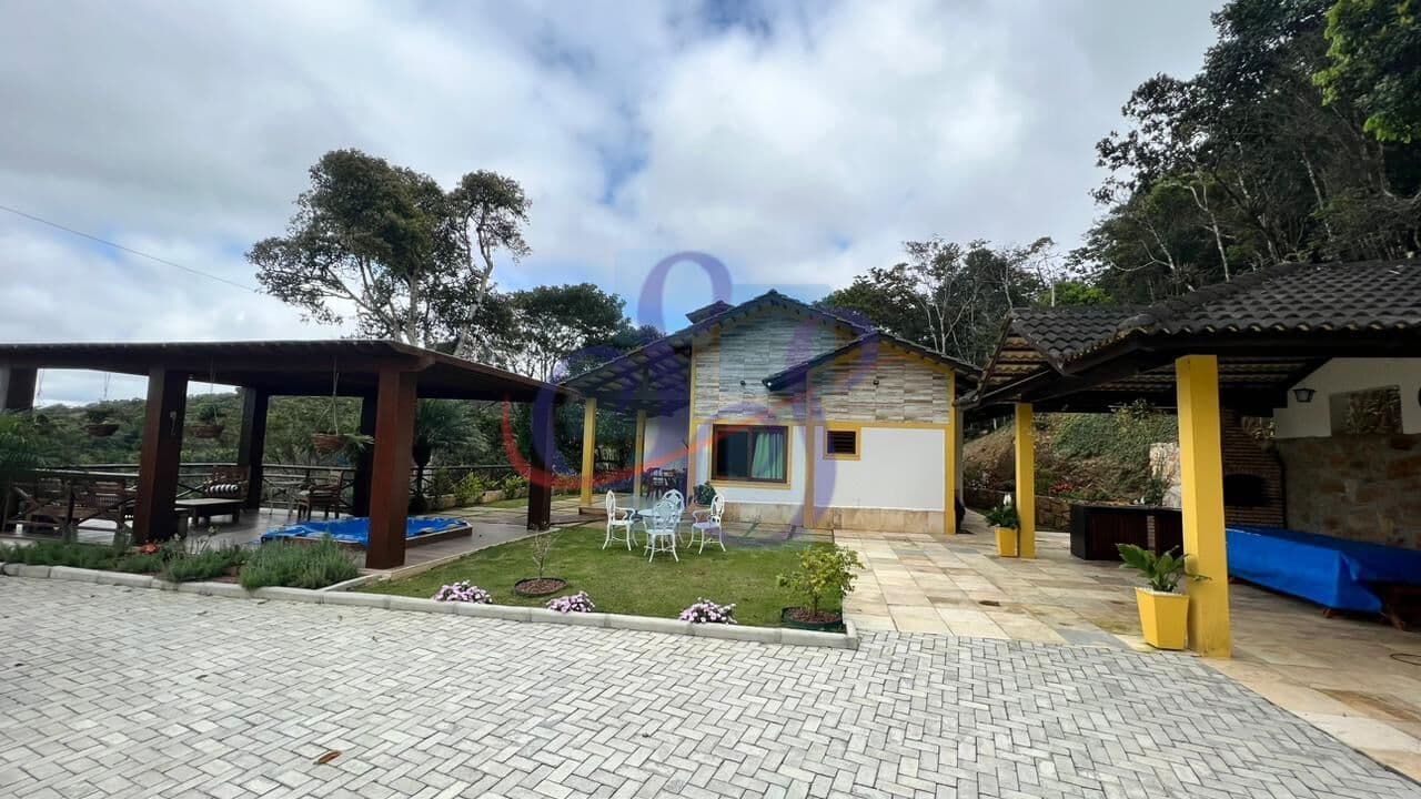 Excelente casa com 5 suítes em Guaramiranga!
