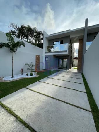 Excelente casa com 3 quartos no bairro Edson Queiroz