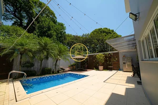 Excelente Casa à Venda: Conforto, Segurança e Sustentabilidade!