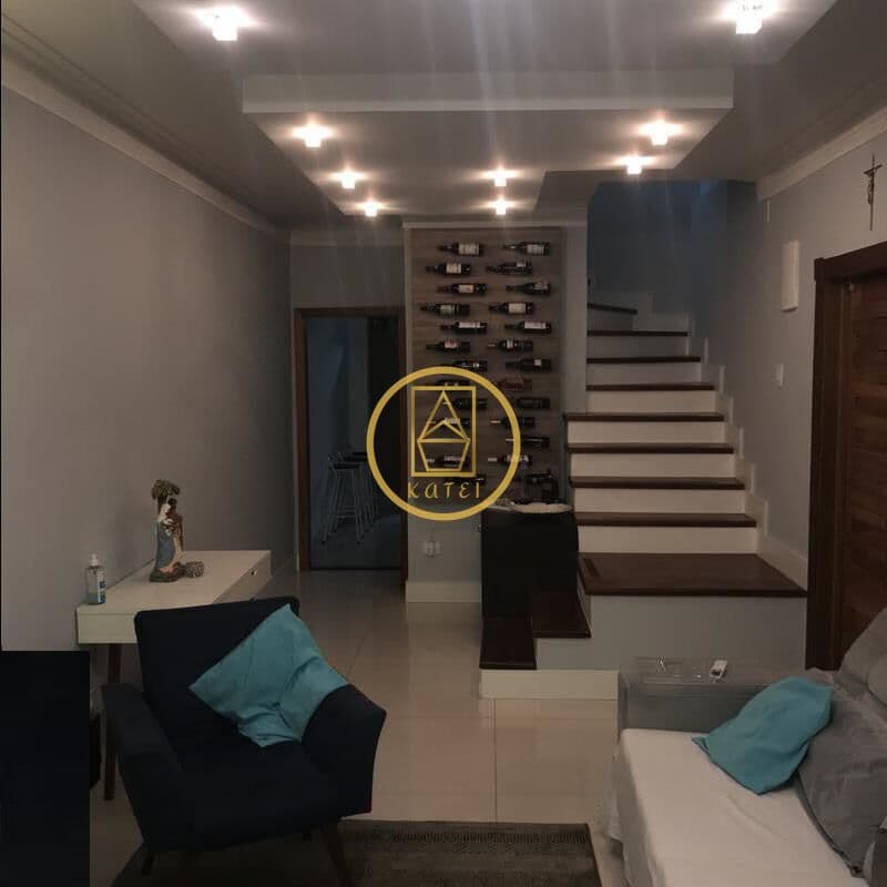 Sobrado com Espaço Gourmet com Churrasqueira