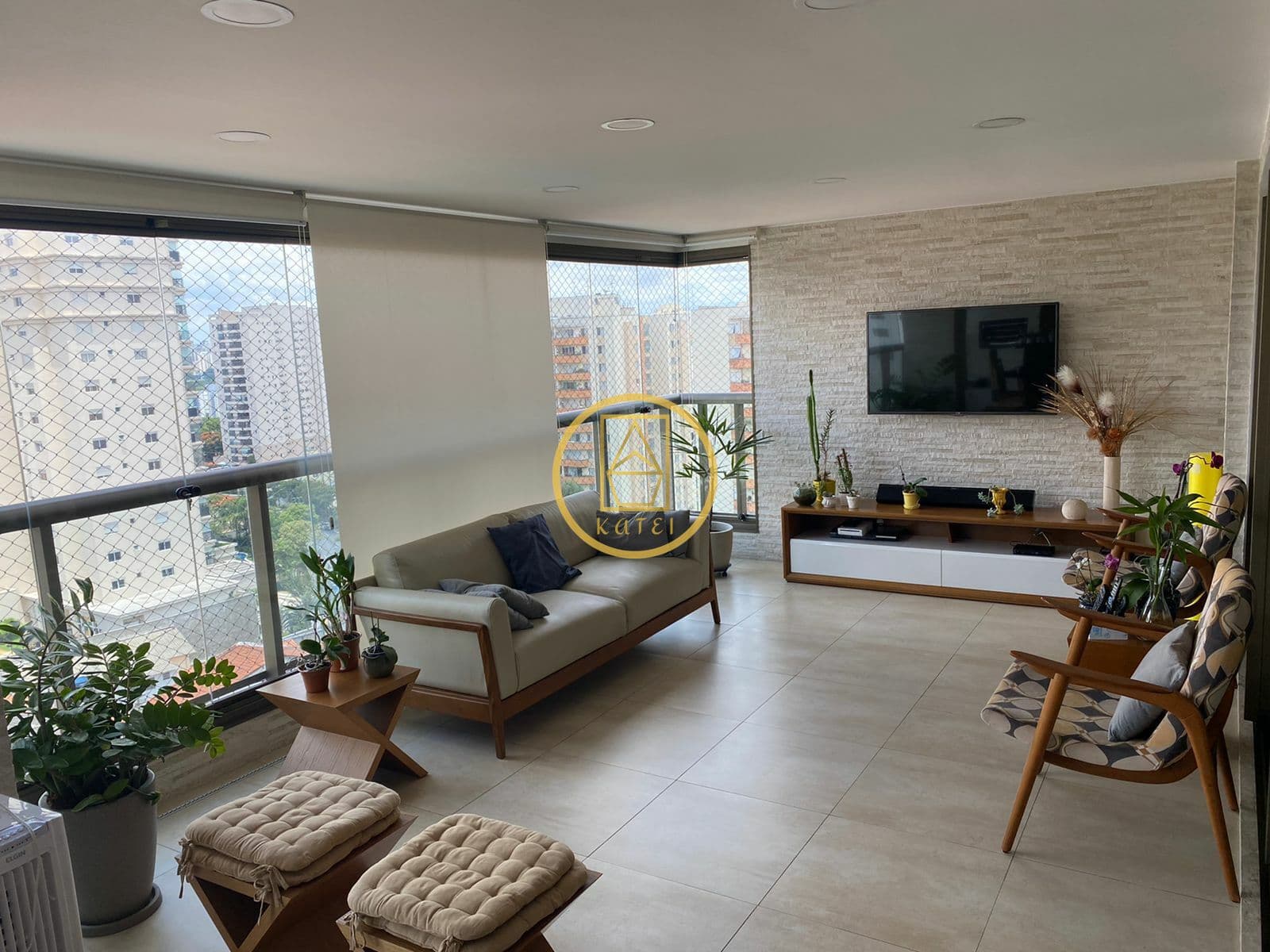 Apartamento Alto Padrão Decorado com Ampla Varanda Gourmet