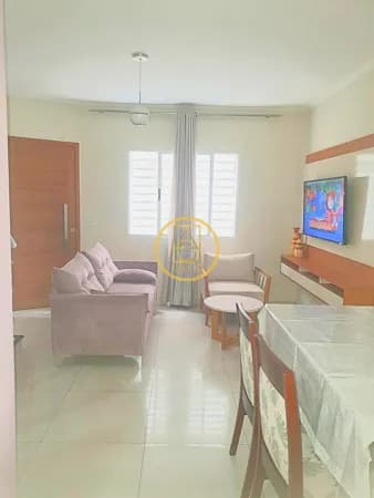 Casa à Venda em Condomínio Fechado – 64m² | 2 Suítes | 1 Vaga