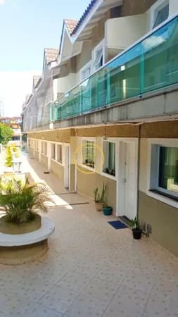 Casa em Condomínio com Churrasqueira e Terraço Gourmet Privativo