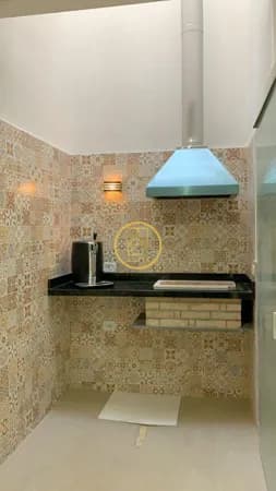 Casa em Condomínio Próxima ao Metrô