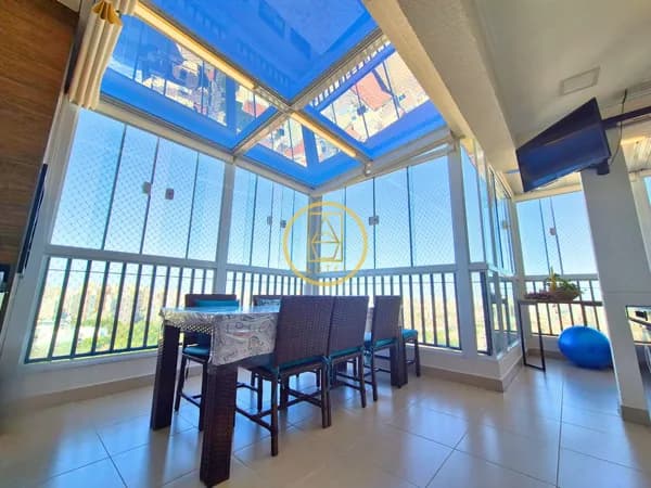 OPORTUNIDADE ÚNICA: Cobertura Duplex de Alto Padrão com Vista Impressionante