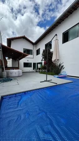 Casa à venda, 3 quartos (2 suítes), no bairro Caiçara-BH.