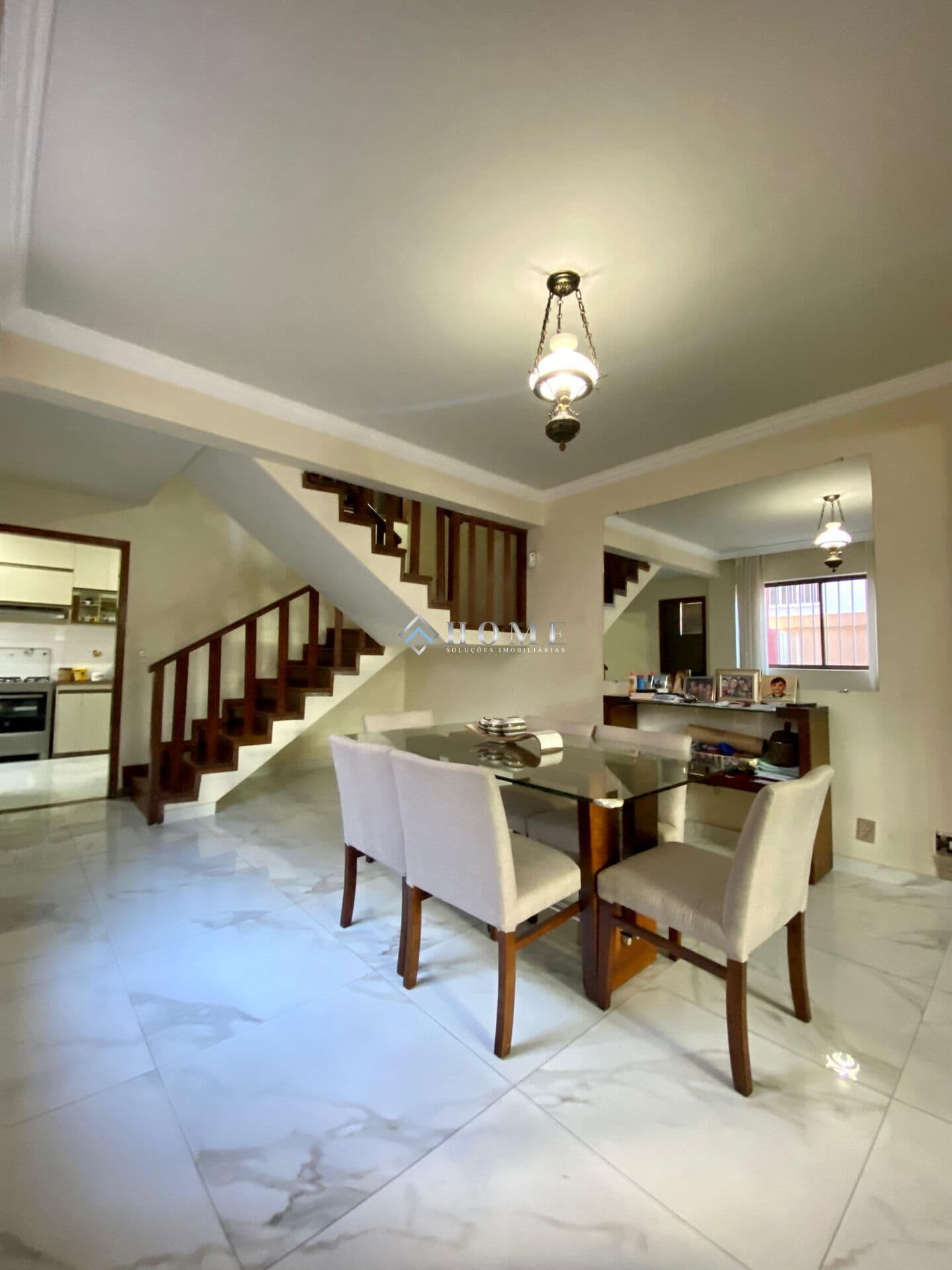 Excelente casa 3 quartos com 2 suítes no bairro Castelo