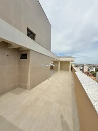 Excelente Cobertura 5 quartos venda no bairro Castelo-BH.