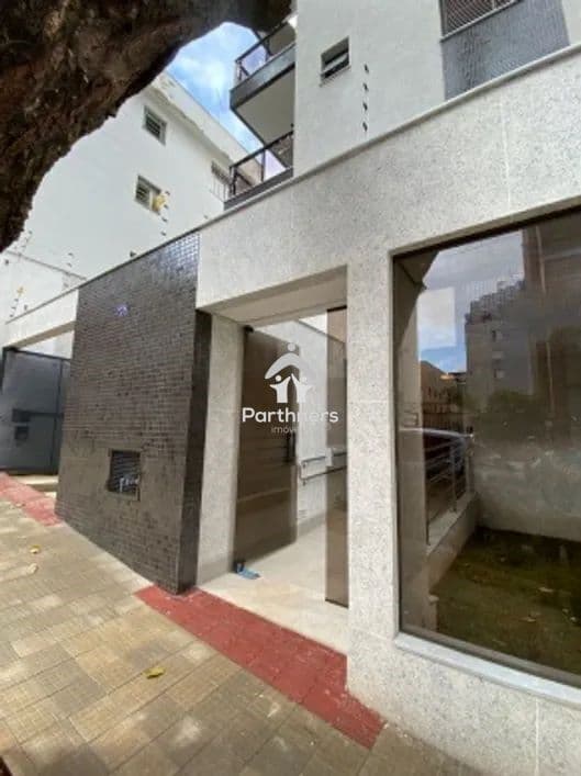Charmosa Cobertura 2 Quartos, Suíte, Armários, 123m2, no São Pedro/Santo Antônio
