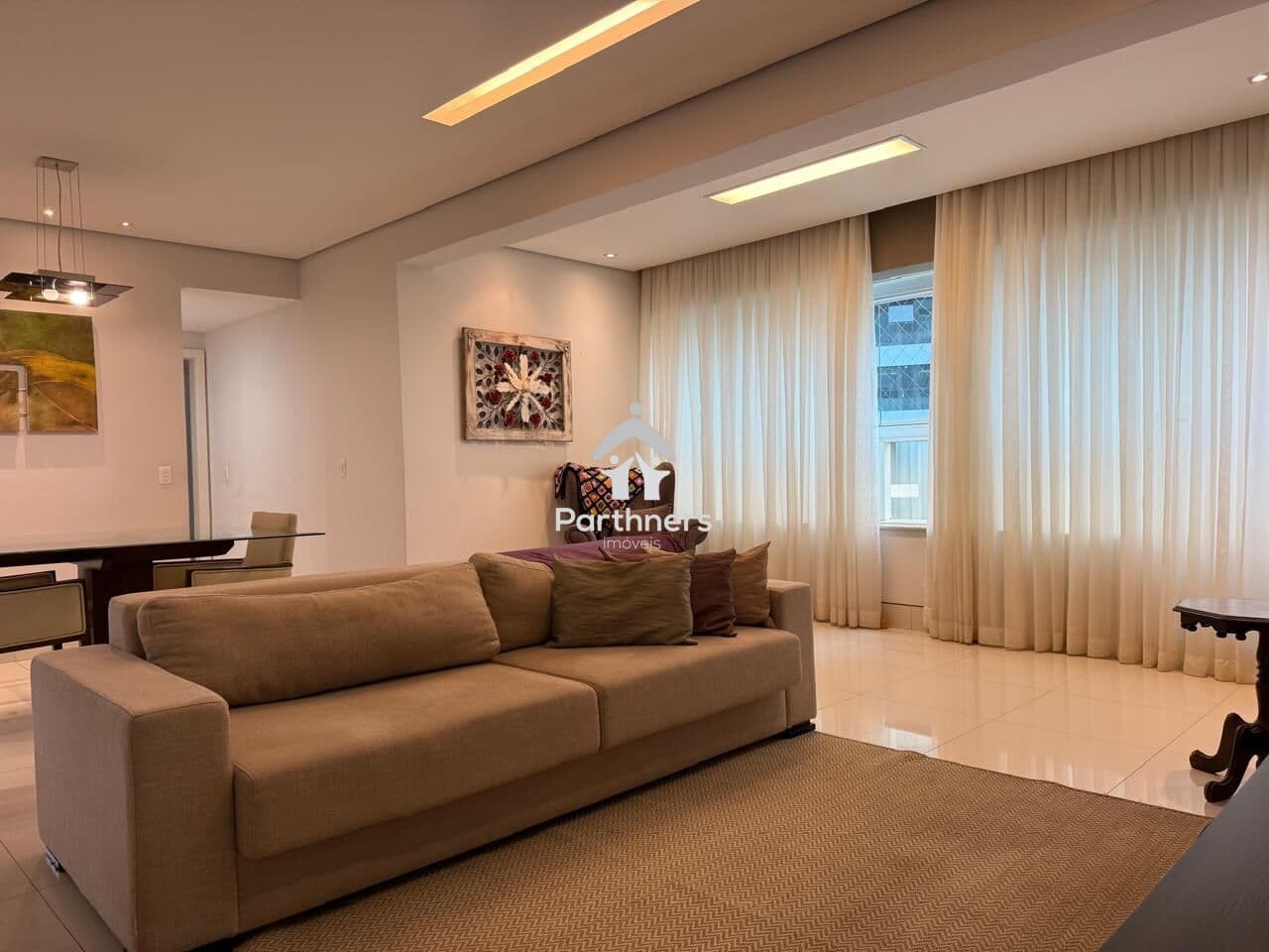 Apartamento de luxo 3 Quartos, Suíte, 113m2, Decorado e Mobiliado, Andar Alto, Lazer e Gourmet Diferenciados na Vila da Serra