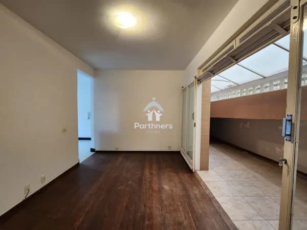 Área Privativa 3 Quartos, Suíte, Preço Imperdível, em trecho plano de rua no Bairro Santo Antônio/BH – 85m2