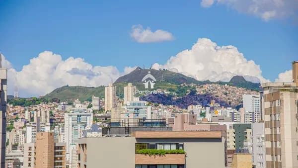 Lindo Apartamento 2 Quartos, 2 Suítes, 69,02m2, Andar Alto, no Ponto mais Histórico e Charmoso do Lourdes