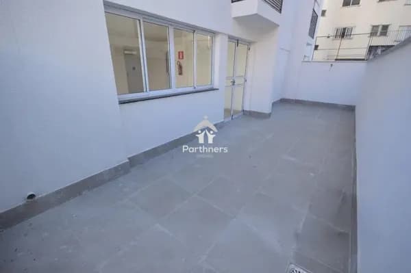 Charmosa Área Privativa 2 Quartos, Suíte, 155,19 m2 (62,1 m² Interno + 83,09 m2 Externo), no Santo Antônio (Pertinho da Av. Prudente de Moraes)