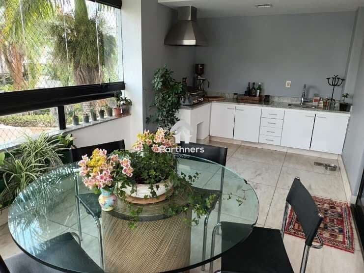 Excelente Apartamento 4 Quartos, 3 suítes, no melhor ponto do Bairro Santa Lúcia/BH – 192m2
