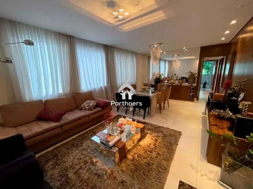 Lindo Apartamento 3 Quartos, Suíte, 110 m2 - No melhor ponto do Lourdes, a 1 Quarteirão do Shopping Diamond Mall