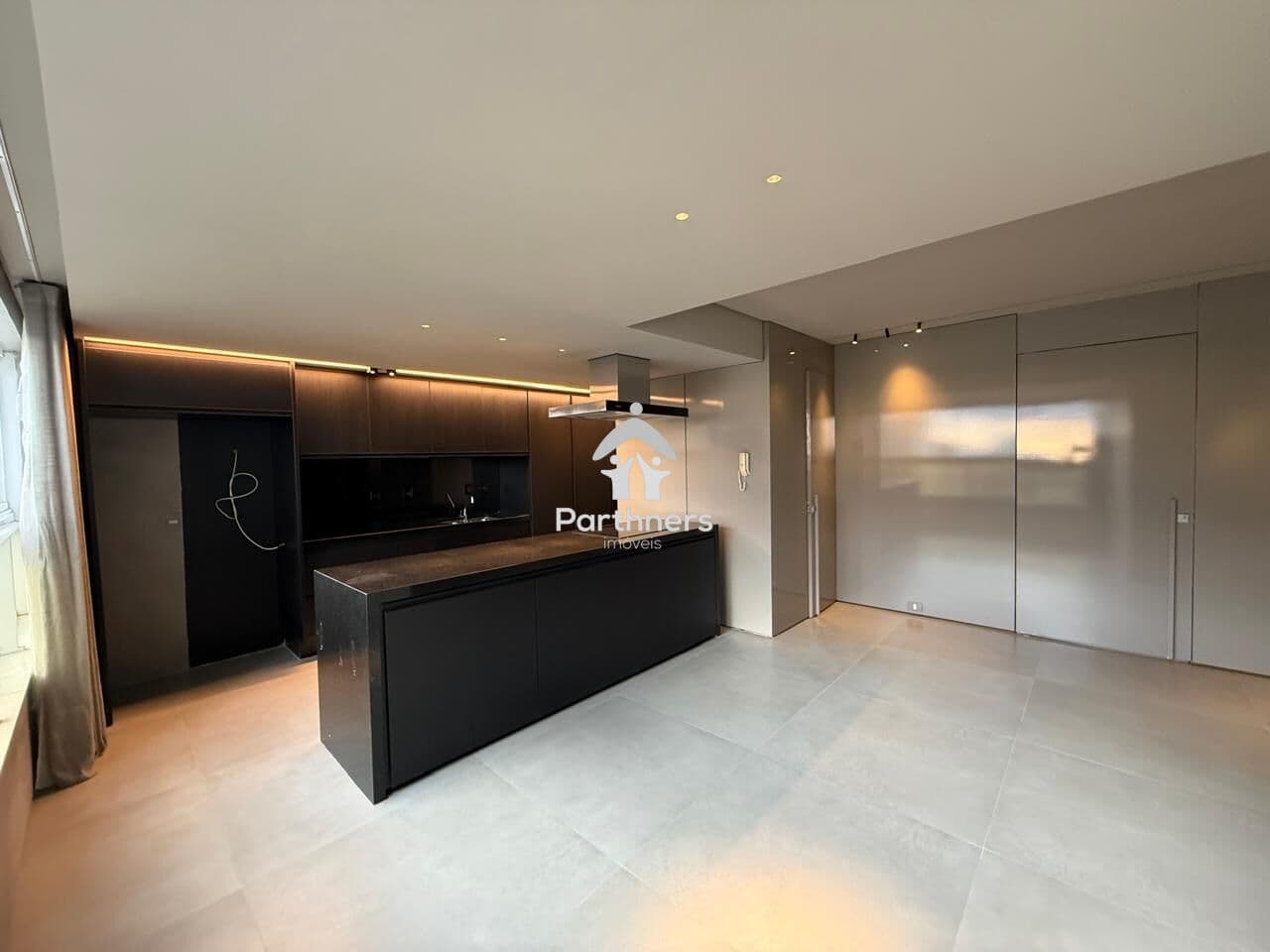 Charmoso Apto 2 Quartos, 2 Suítes, 82 m2, Reformado, Decorado, Vista Panorâmica Cinematográfica, Andar Super Alto, Marcenaria Linea D'Oro, Lazer Premium, na Vila da Serra
