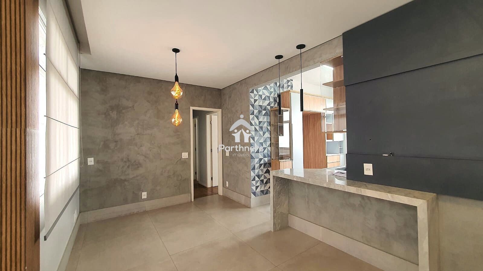 Charmoso Apartamento 3 Quartos, Suíte, 73 m2, Reformado, Andar Super Alto, no Melhor Ponto do Lourdes