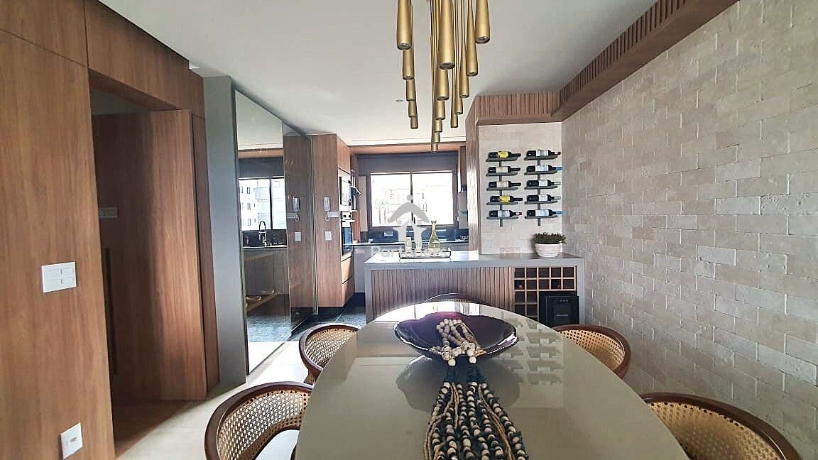 Charmoso Apto 4 Quartos, Suíte, 118,1 m2, Varanda Gourmet, Andar Alto, Lazer e Gourmet no Prédio - No Coração do Buritis