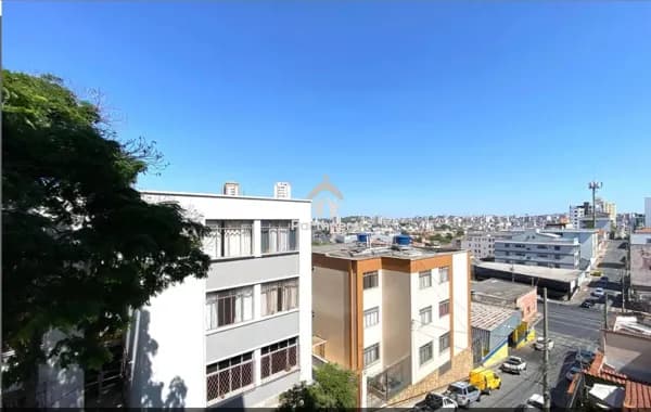 Charmoso Apartamento 2 Quartos, 2 Suítes, 59 m2, Armários nos Ambientes, no Alto Barroca - A curtíssima distância das Avs. Silva Lobo e Amazonas