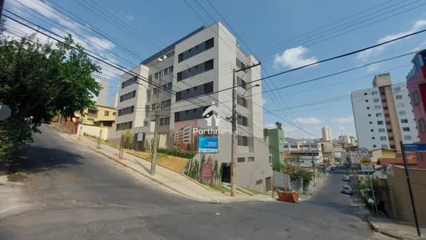 Charmosa Cobertura 3 Quartos, Suíte, 140,89m2, no Melhor Ponto da Sagrada Família