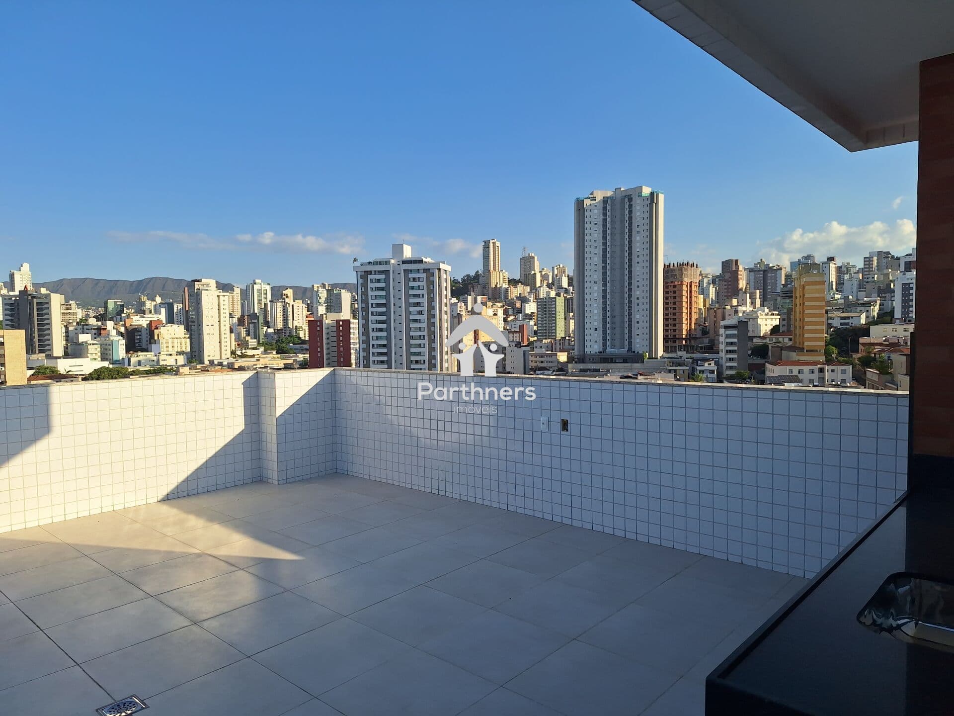 Excelente Cobertura, 4 Quartos, 1 suíte 186 m², Vista maravilhosa, no Bairro Prado/BH.