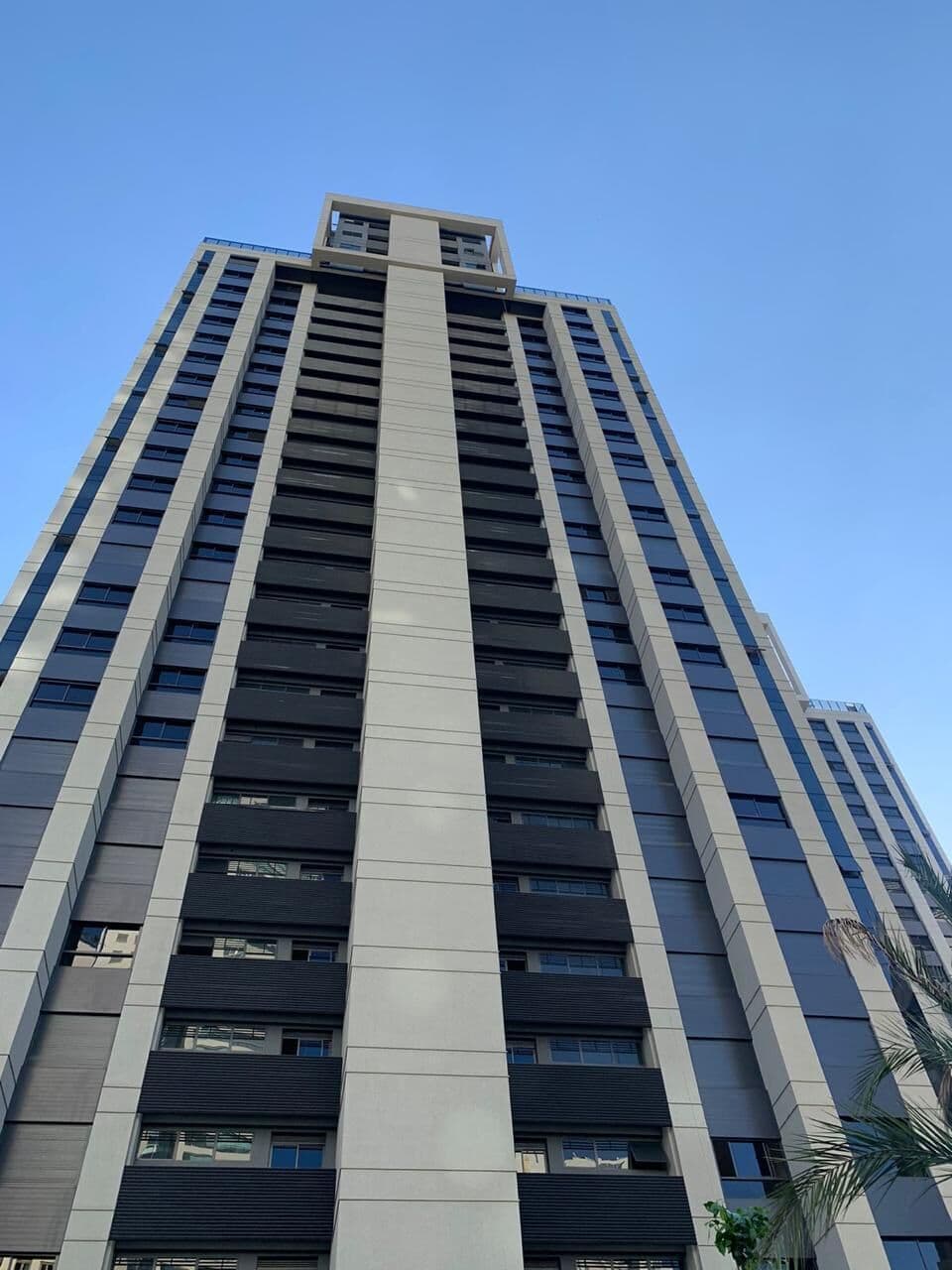 Sofisticado e Exclusivo Apartamento 3 Quartos (Originalmente 4 Quartos), 3 Suítes, 202m2 Vista Panorâmica Cinematográfica,Lazer Excepcional em Condomínio Resort, Vila da Serra, Nova Lima