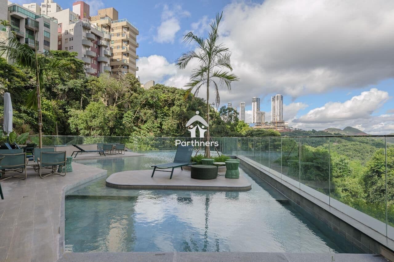 Sofisticado Apto 3 Quartos, 3 Suítes, 148m2, Prédio Design, Vista Panorâmica, no Vale do Sereno