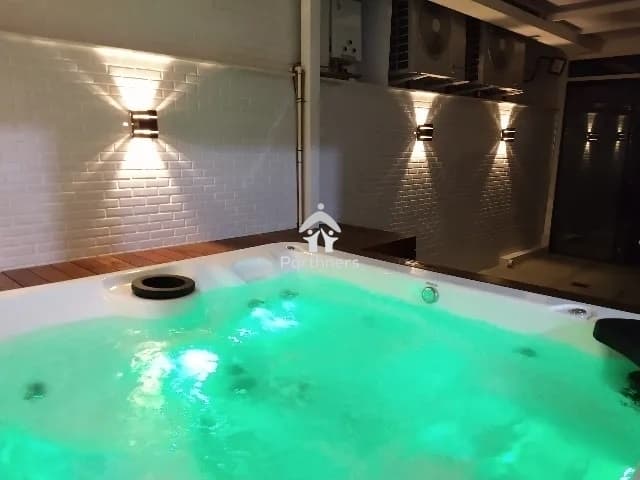 Lindo Apartamento com Área Privativa, 2 Quartos, Suíte, 3 banheiros, 172 m², Espaço Gourmet, Hidromassagem, no Bairro Alto Barroca/BH