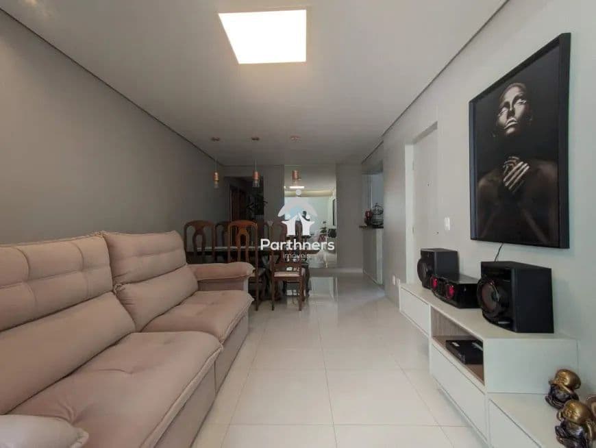Excelente Apartamento 3 Quartos, Suíte, 103m2, Muito bem Conservado, no Buritis