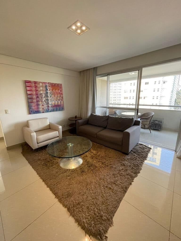 Apartamento de 2 Quartos, andar alto, com vista maravilhosa, bem localizado em condomínio resort no Vale do Sereno, Nova Lima/MG.