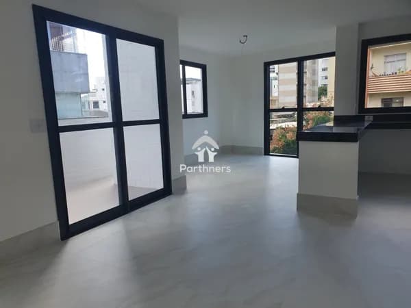 Lindíssima Área Privativa 3 Quartos, 1 Suíte e 2 Semissuítes, 147m2 (101 m2 Interna + 46 m2 Externa), no melhor Ponto do Anchieta