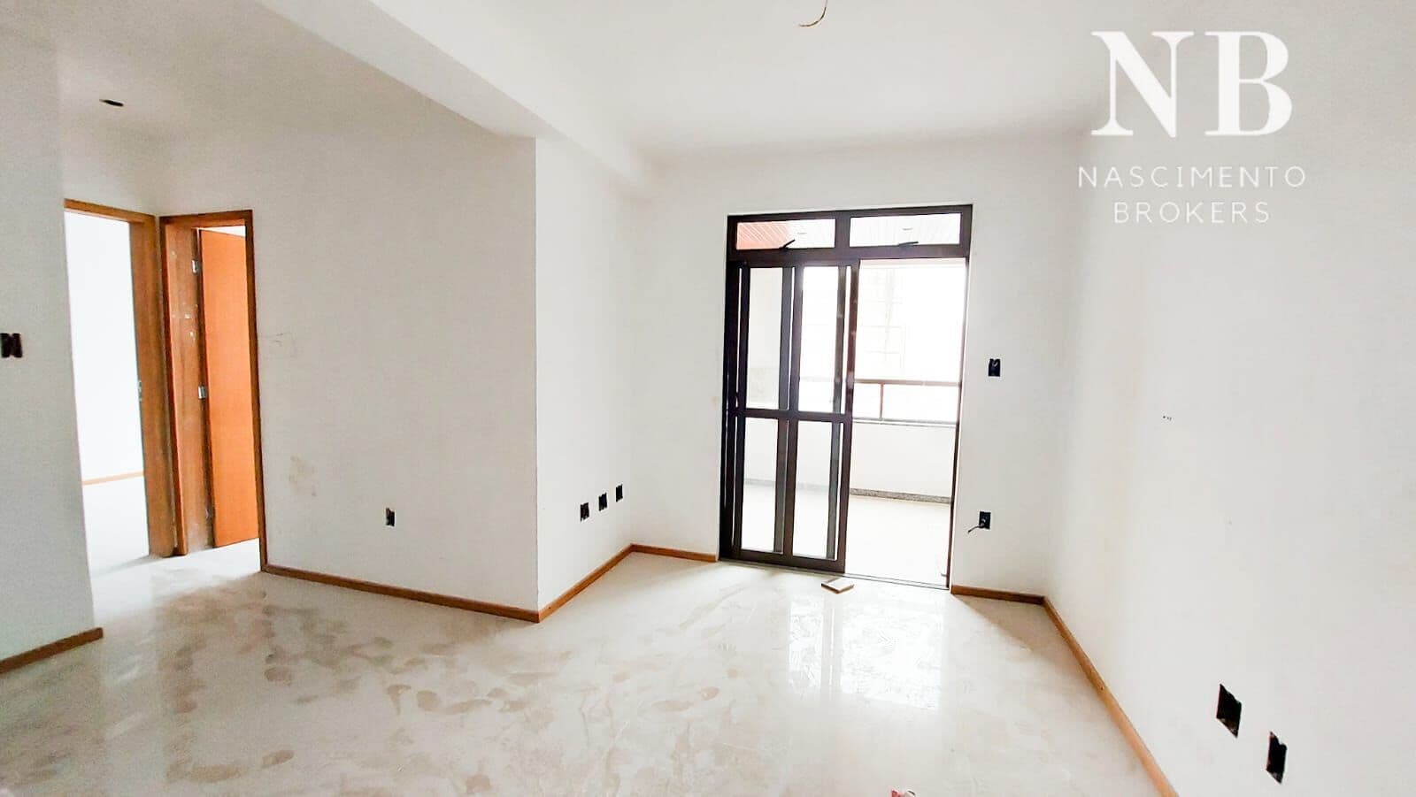 Apartamento 2 quartos com Suite com Vaga no Santa Helena