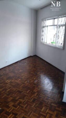 🏢 Kitnet à venda na Rua Santo Antônio, pertinho da Rua Paula Lima!