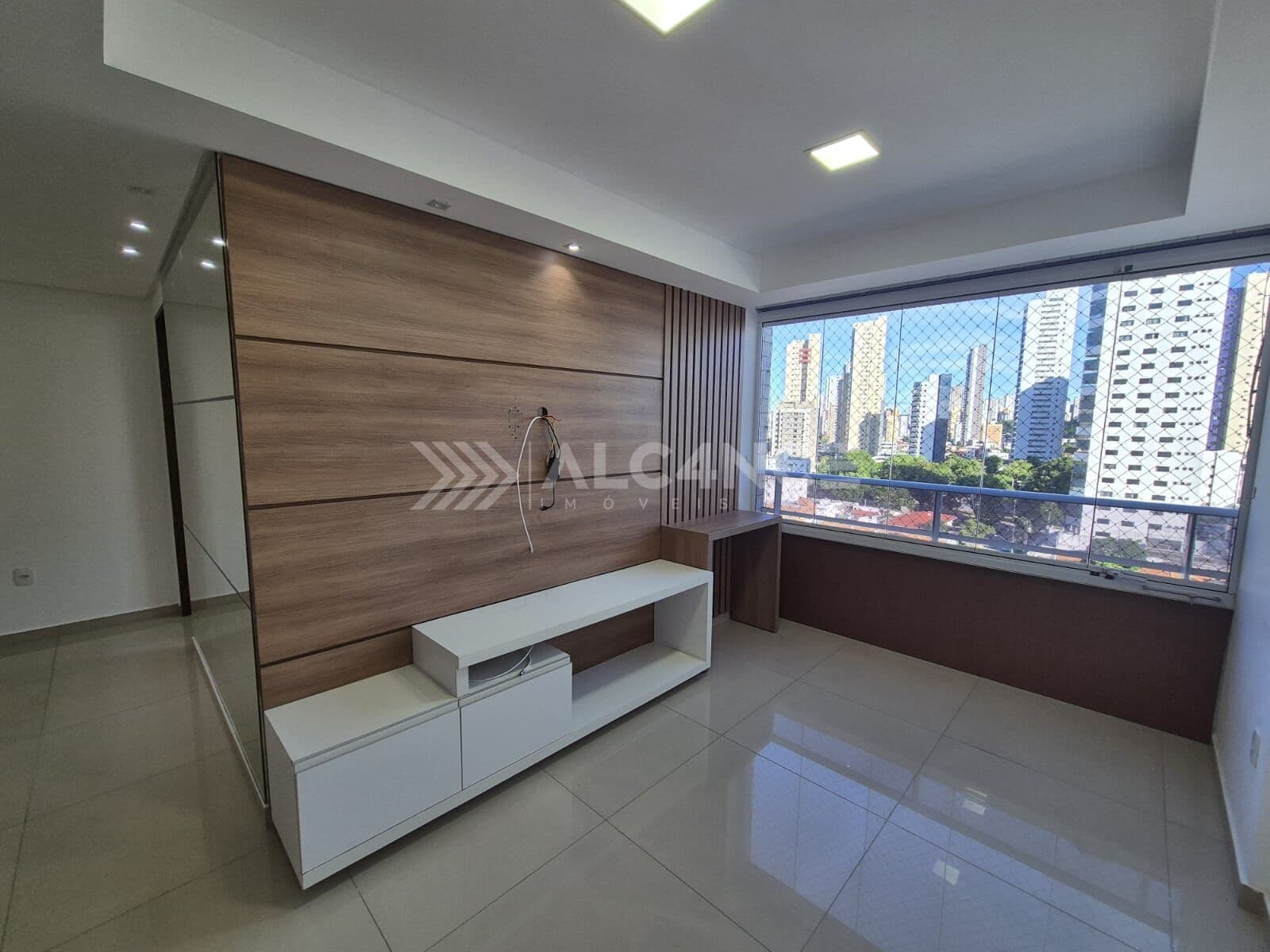 Apto - 2 Quartos - 1 Suíte - 72,10 m² - Manaíra, João Pessoa/PB