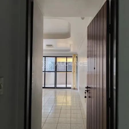 Apto - 3 Quartos - 1 Suíte - 127 m² - Cabo Branco, João Pessoa/PB