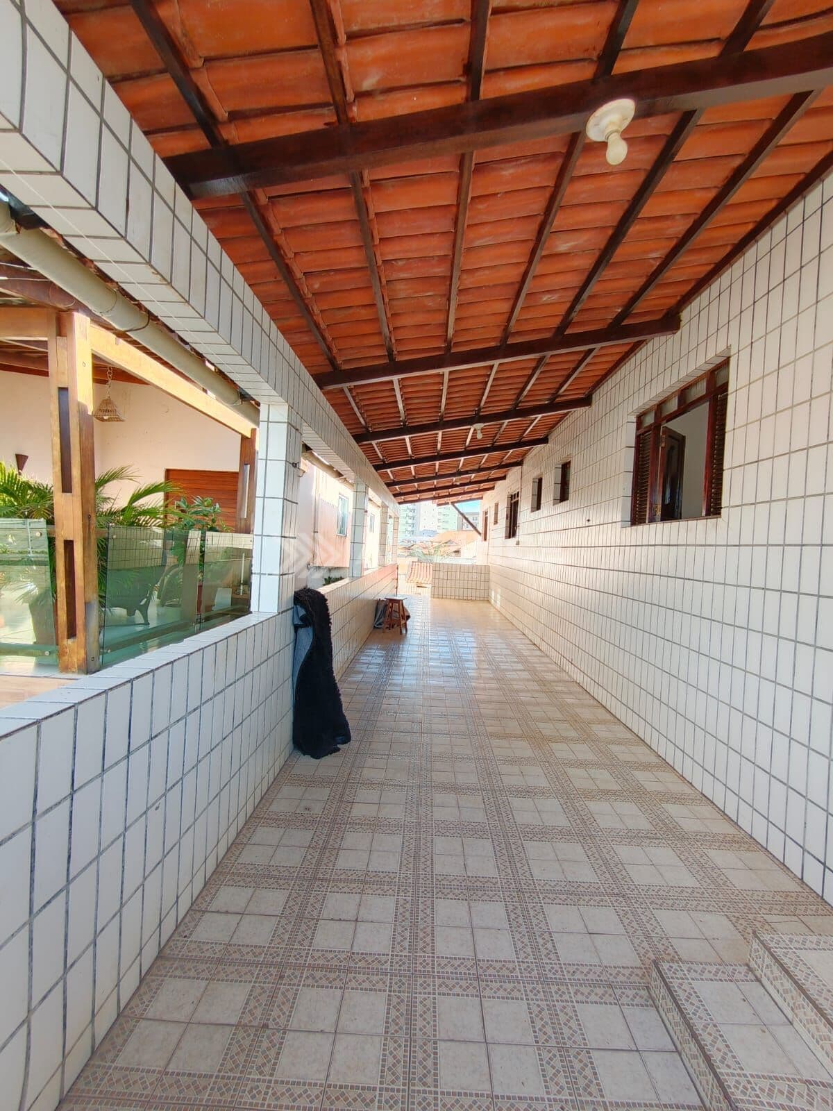 Casa - 3 Quartos - 2 Suítes - 150 m² - Ponta de Campina, Cabedelo/PB